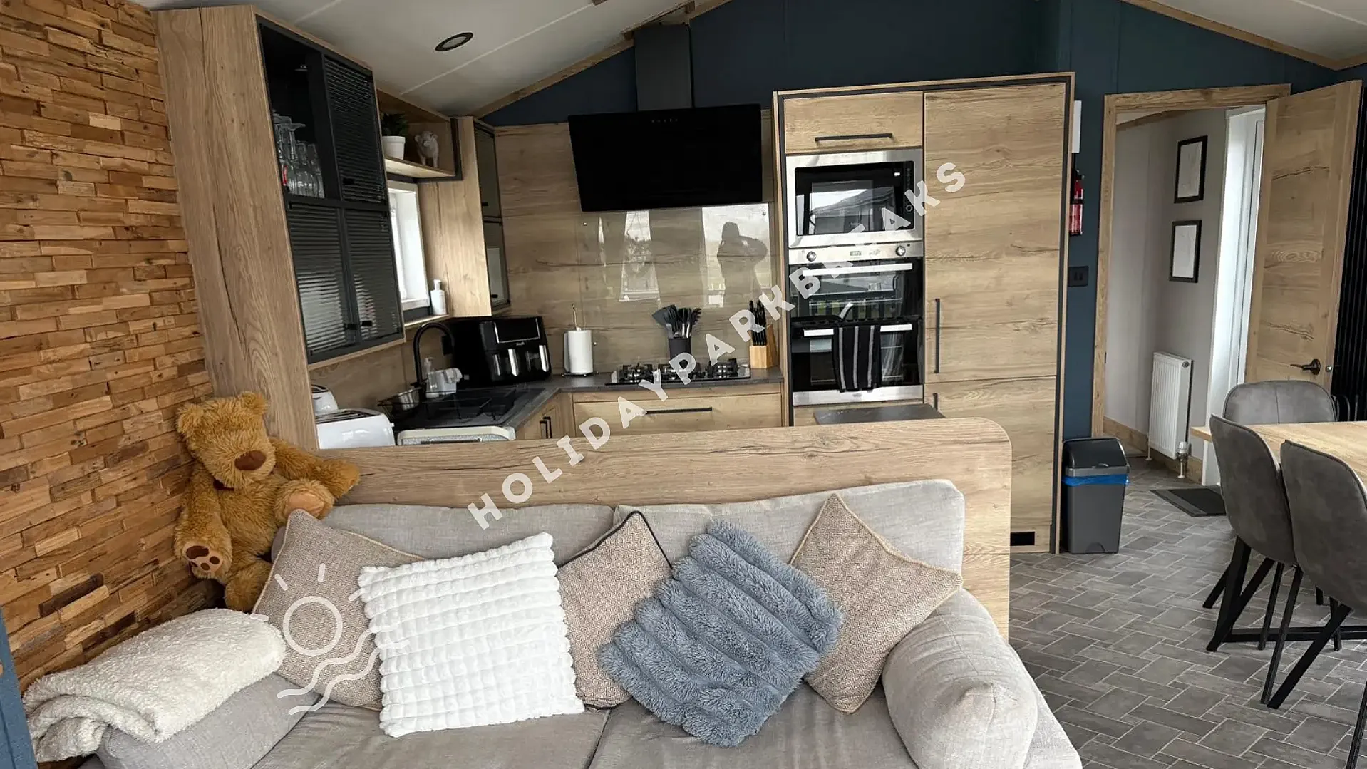Caravan image