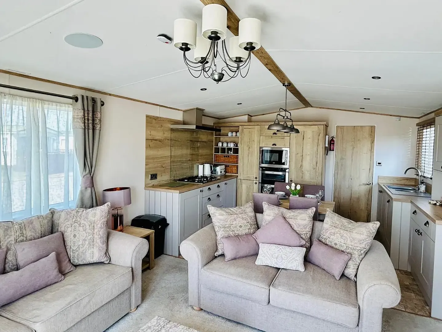 Caravan image