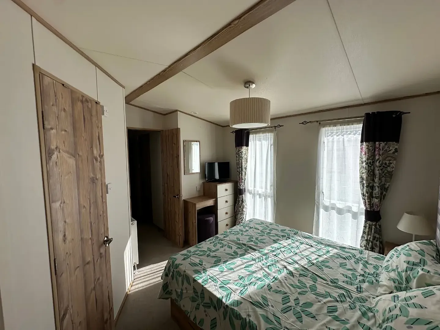 Caravan image