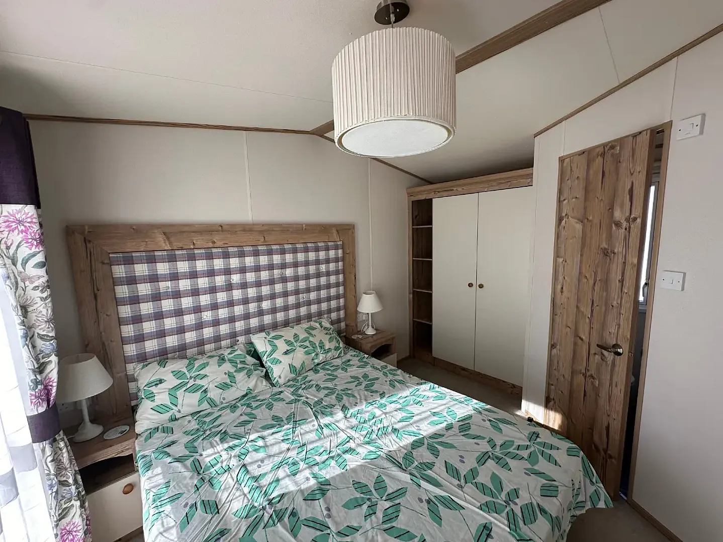 Caravan image