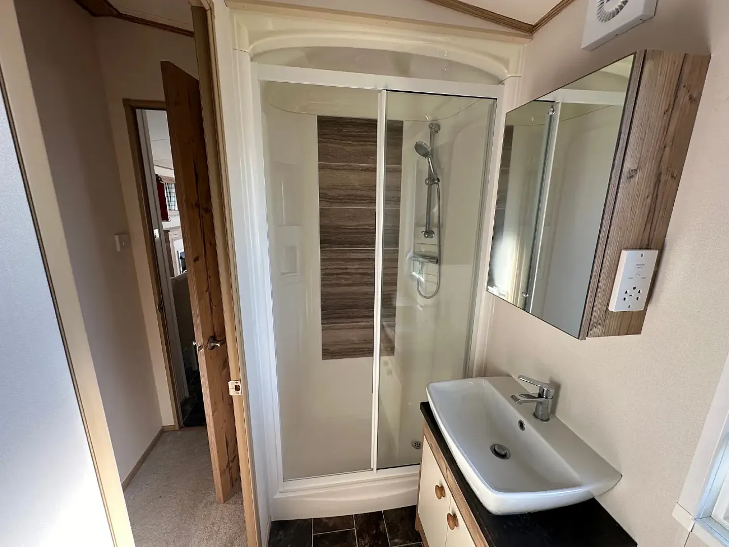 Caravan image